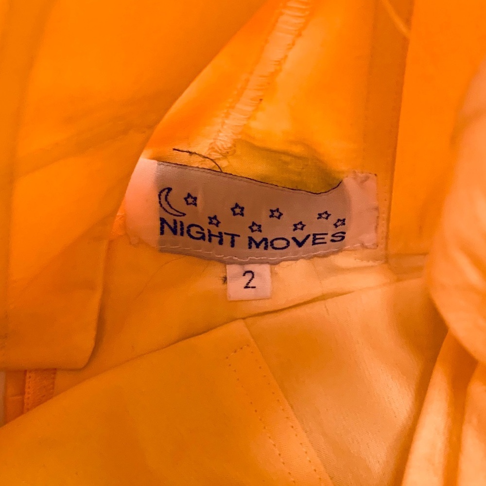 Night moves Y2k Mermaid Silhouette Sequin prom dress Yellow With Black Beadwork - Picture 7 of 7